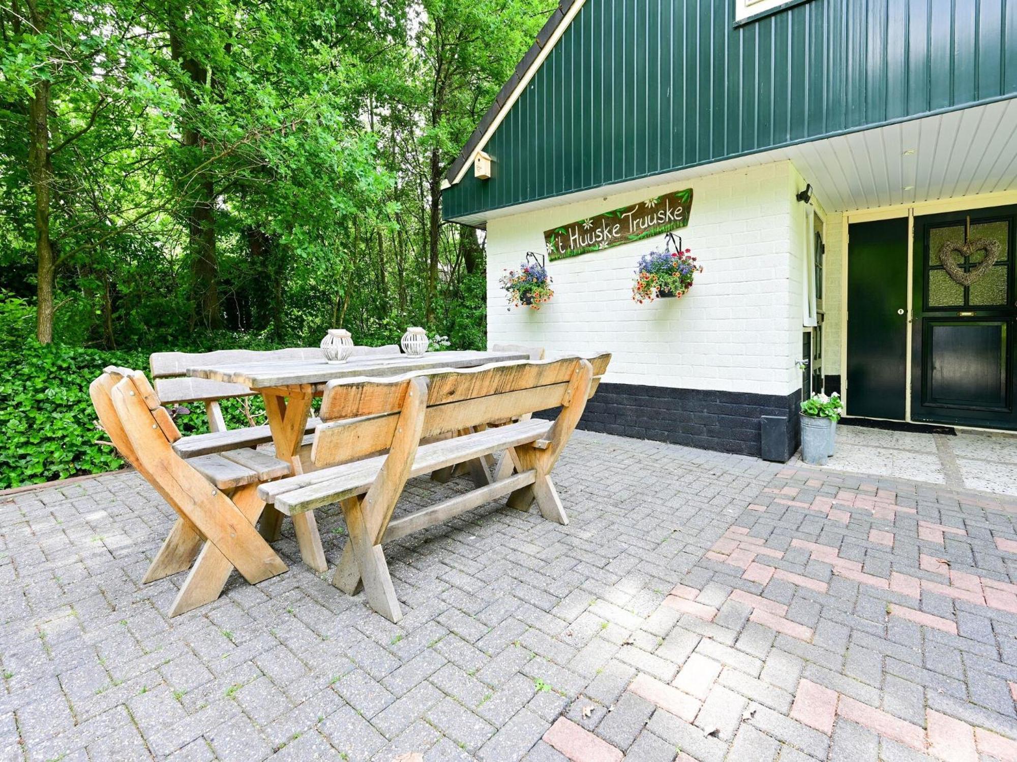 Holiday Home In Overijssel With Garden Reutum Bagian luar foto